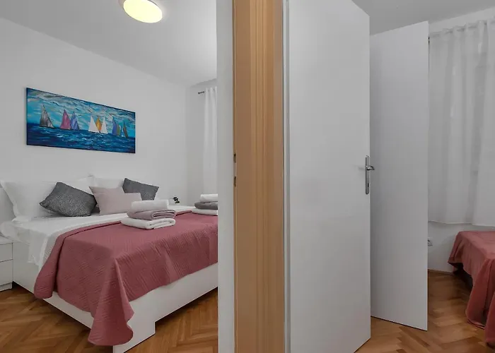 Bruno & Toni Deluxe * Макарська