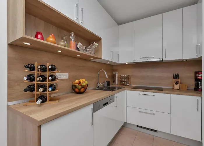 Bruno & Toni Deluxe Apartment Makarska