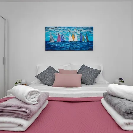 Bruno & Toni Deluxe マカルスカ